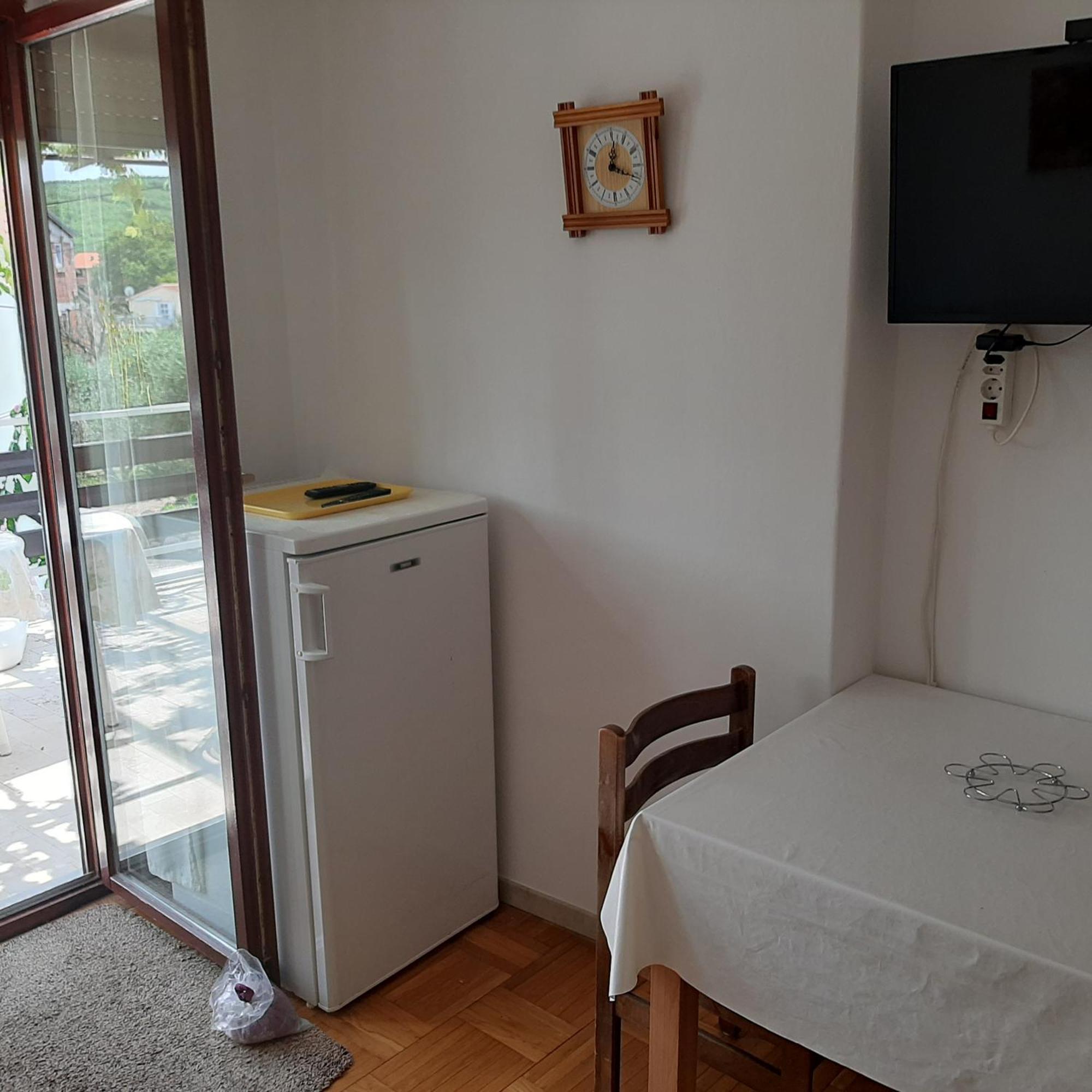 Klimno100 Appartement Buitenkant foto